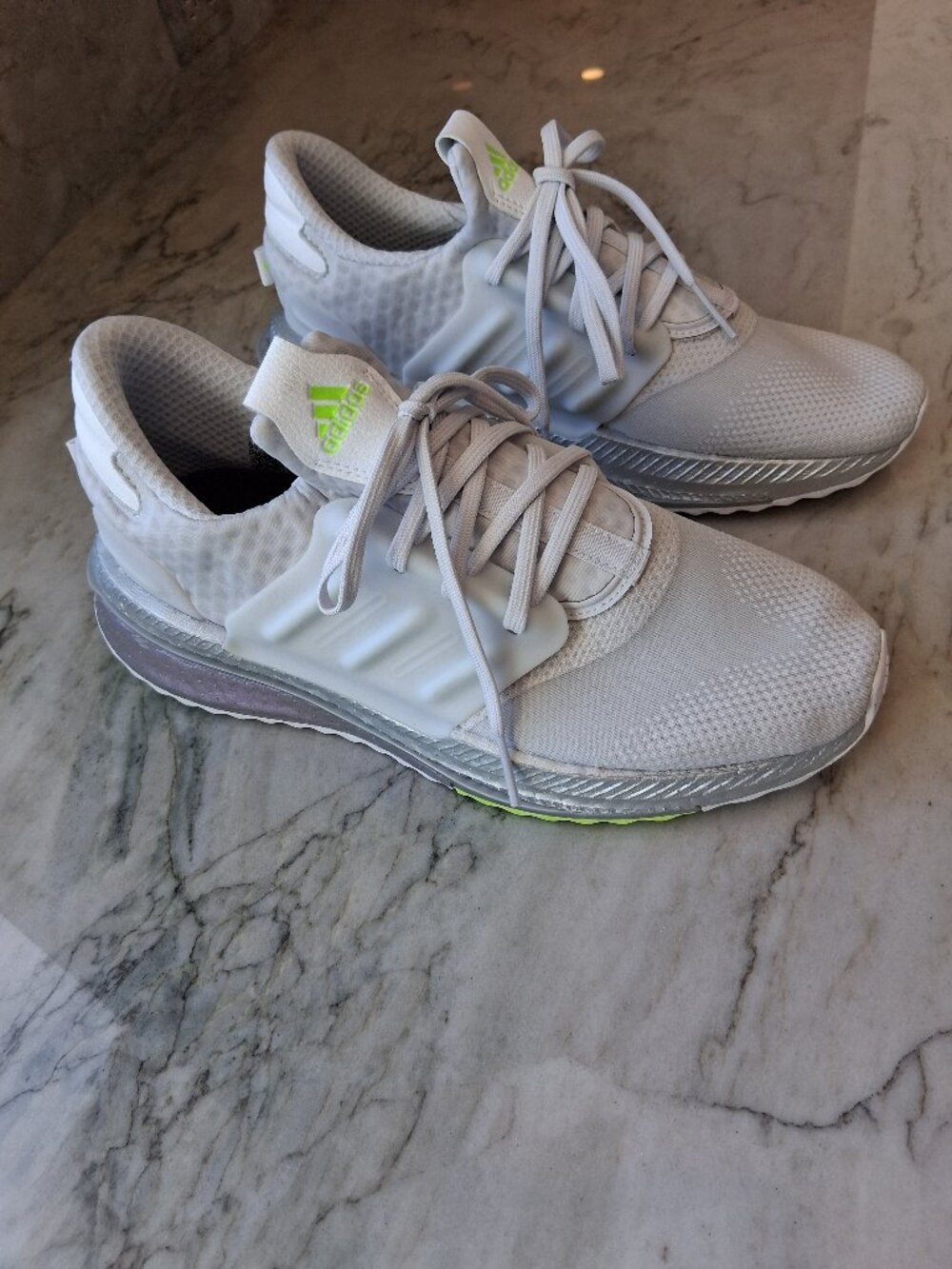 New Adidas Running Women Shoes Size 9 1/2